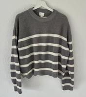 Schicker bequemer Damen Jumper / Pullover in Gr. L Neuwertig Hessen - Bad Homburg Vorschau