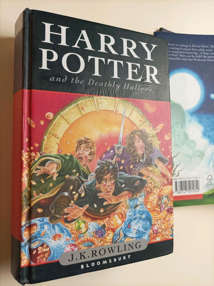 Harry Potter and the Deathly Hallows In English 1st Ed in Köln