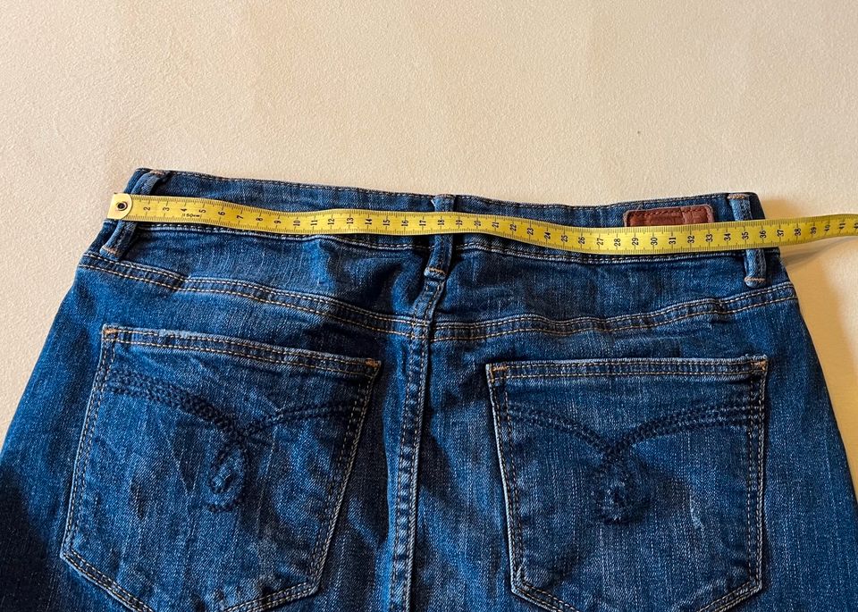 Esprit Jeans Rock Gr. 36/38 in Breidenbach (bei Biedenkopf)