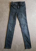 Vero Moda Jeans,  Mid Rise Slim Größe XS/30 Bremen - Vegesack Vorschau