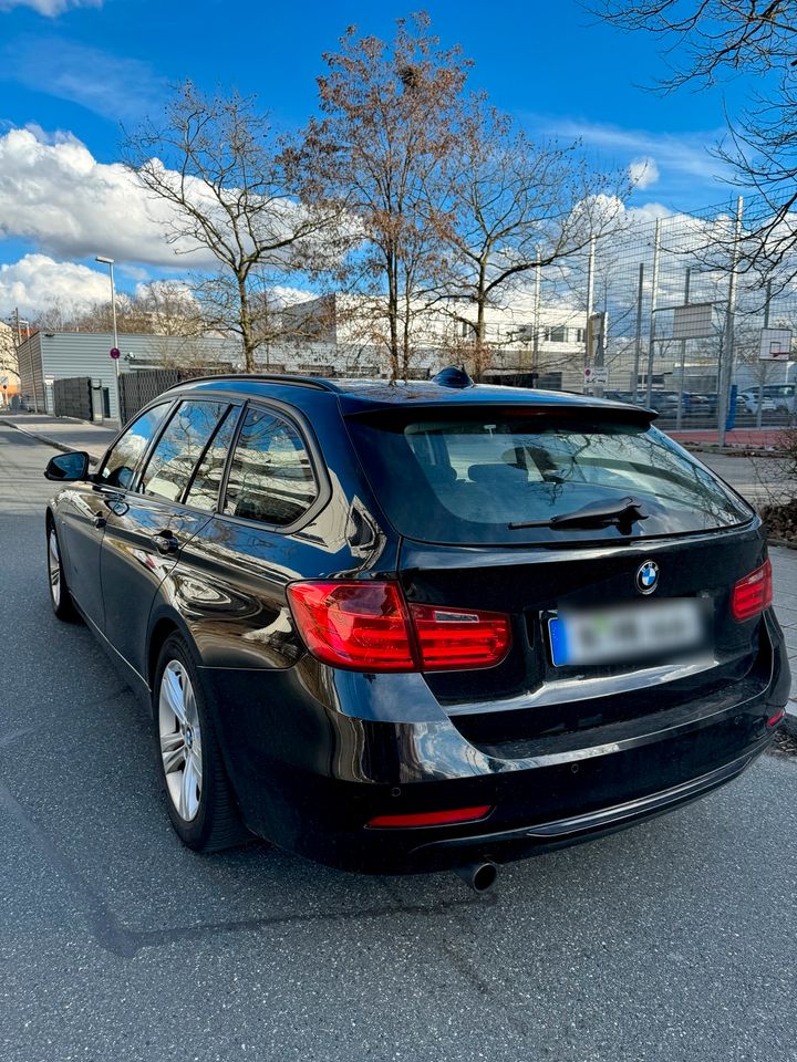 BMW 318d F31 Automatik Sport Line Panoramadach in Nürnberg (Mittelfr)