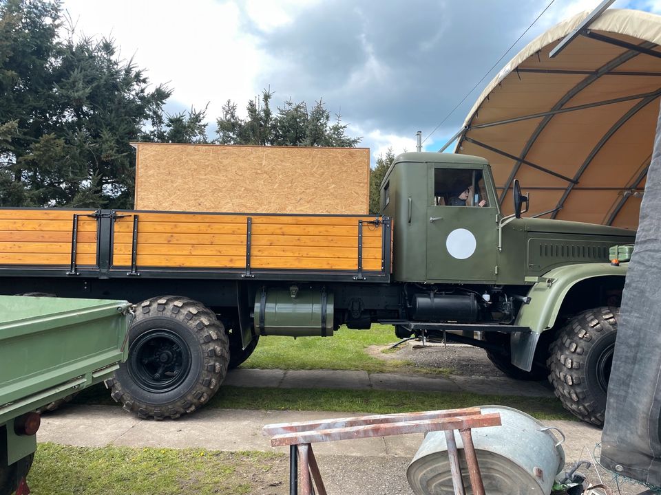 Shelter Koffer LAK Kabine Camping Aufbau Kraz W50 Ural L60 in Bollewick