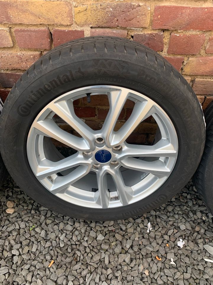 Ford Kuga SUV 235/50 R18 97V Continental Sommer in Frechen