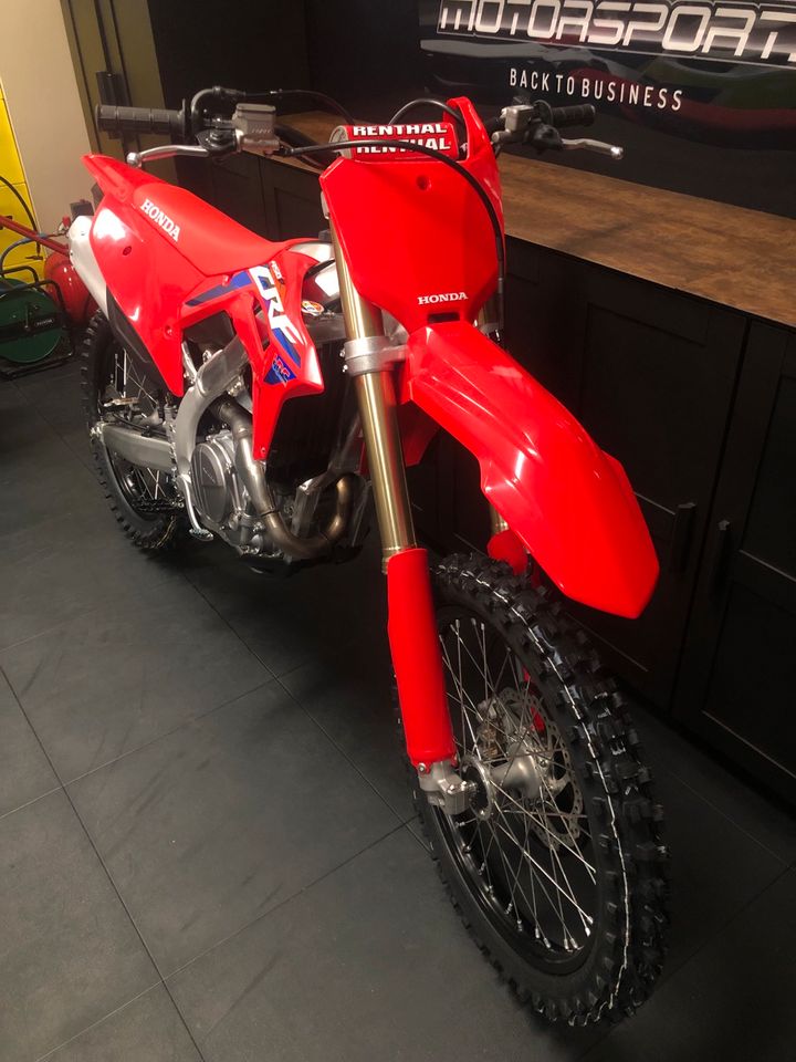 HONDA CRF 450 R MODELL 2024 NEU!!! am Lager! CR-F in Eicklingen