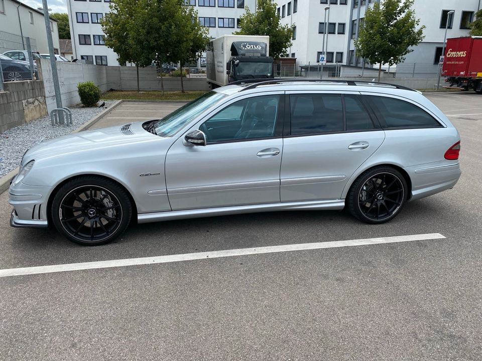 Mercedes AMG E63 E-Klasse S211 Mopf in Stuttgart