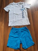 1 coolen kurzen "Fußball" Schlafanzug, Gr.152 Nordrhein-Westfalen - Kirchlengern Vorschau