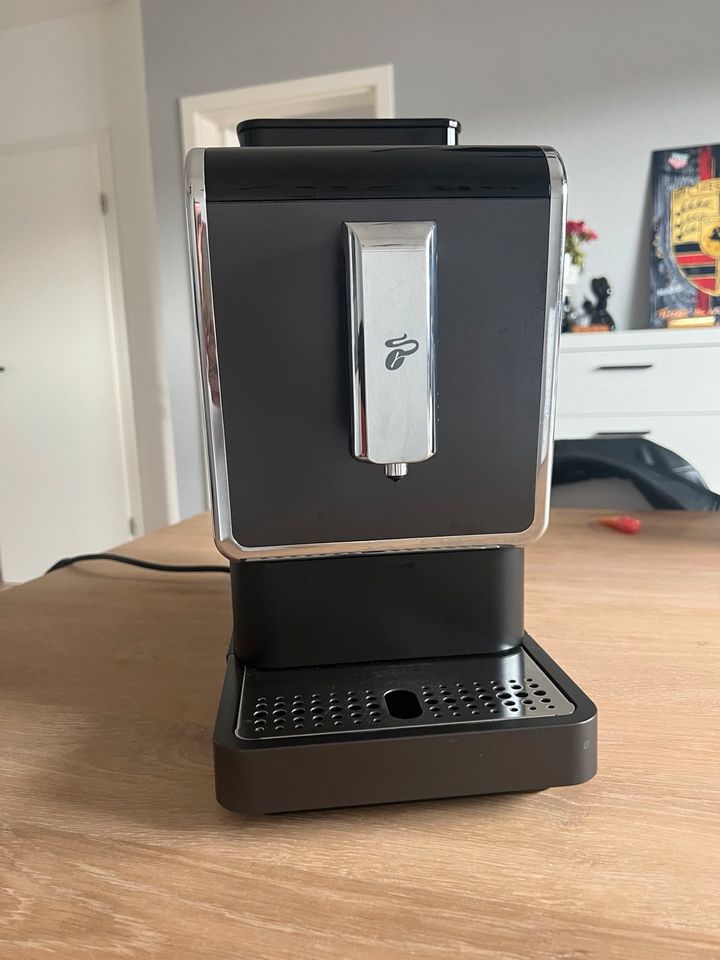 Tschibo Kaffeevollautomat Esperto Caffe 1.1 in Marl