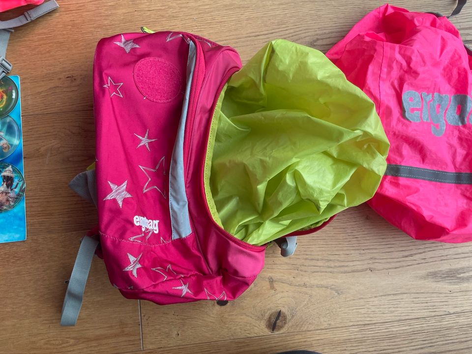 Schulrucksack Schulranzen Ergobag mit Zubehor in Rosenheim