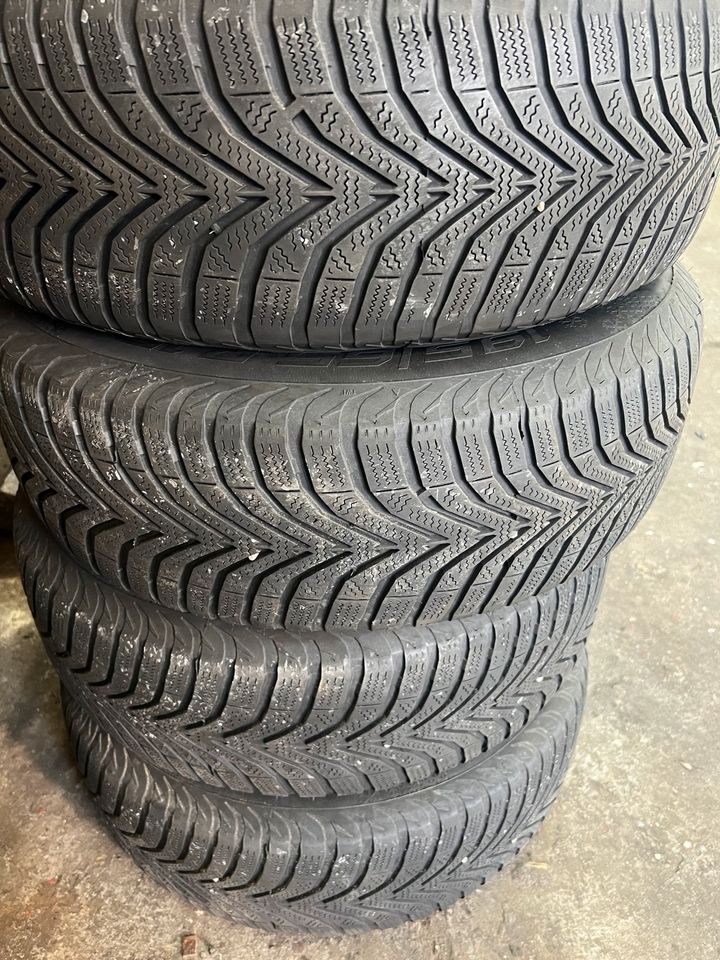 Winterreifen Winterräder Audi Golf 6 7 A3 195/65R15 M+S in Tannenbergsthal