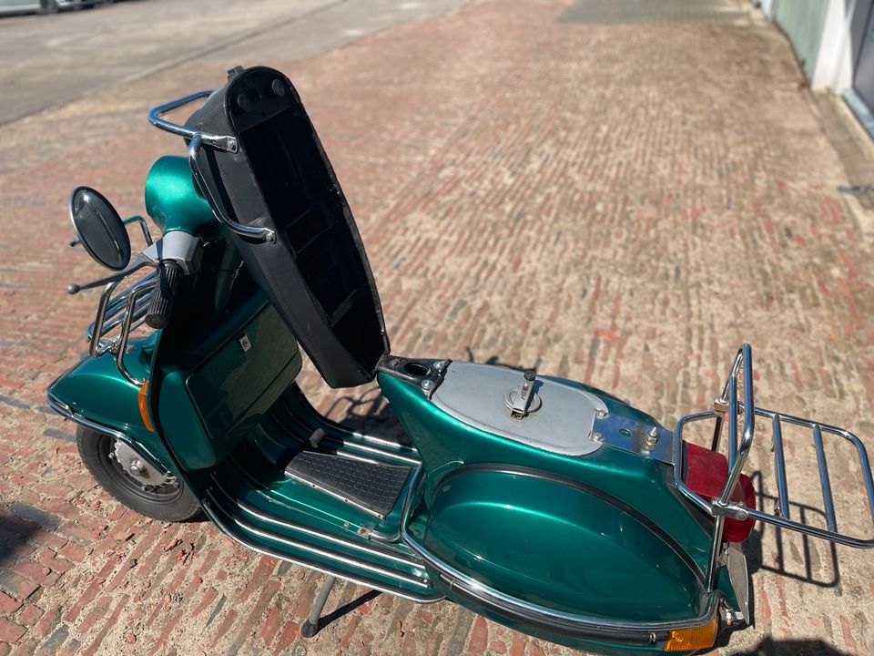 Vespa PX80 P80X 1. Hand Bj. 1983 Papiere vorhanden in Itzehoe