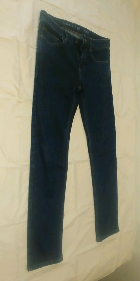 Jeans Hose Strech Größe 30 / 32 dark blue incl.Porto in Dorsten