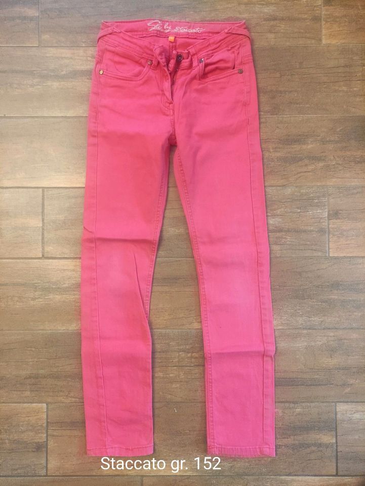 Mädchen Jeans von Staccato gr. 152 in Wettrup