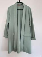 Blazer long S/M ungetragen grün Köln - Ehrenfeld Vorschau