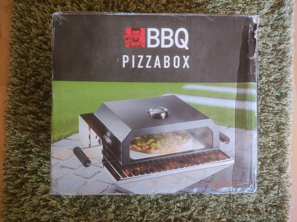 Neu BBQ Pizzabox - Mit herausnehmbarer Keramikplatte/ Pizzastein in Gusterath