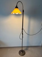 Antike Lampe Stehlampe Messing Glasschirm Vintage Jugendstil Kr. München - Kirchheim bei München Vorschau