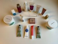 Hochwertiges Kosmetikpaket mit Cremes, Puder, Seren, Haarmasken… Bayern - Olching Vorschau