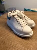 Alexander McQueen Sneaker weiß Silber grau Gr.39,5 TOP Plateau Nordrhein-Westfalen - Bottrop Vorschau