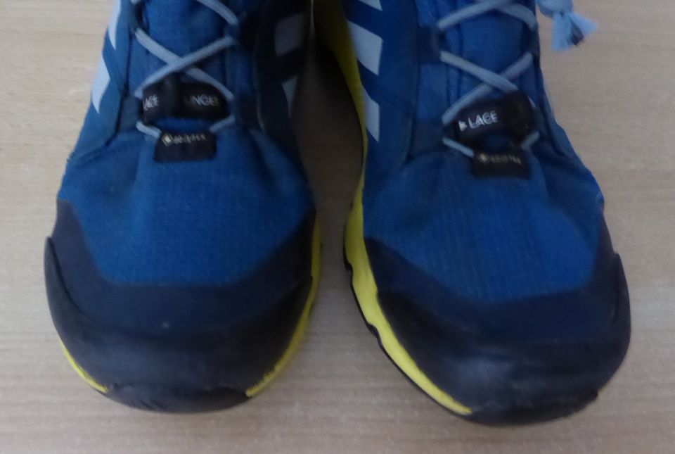 Adidas Terrex blau Gr. 36 Knöchelschutz in Gifhorn