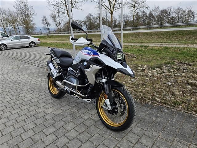 BMW R 1250 GS HP, alle Pakete in Barbing