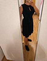 Wunderschöne Kleid von Review * Gr. M * schwarz Sachsen-Anhalt - Halle Vorschau