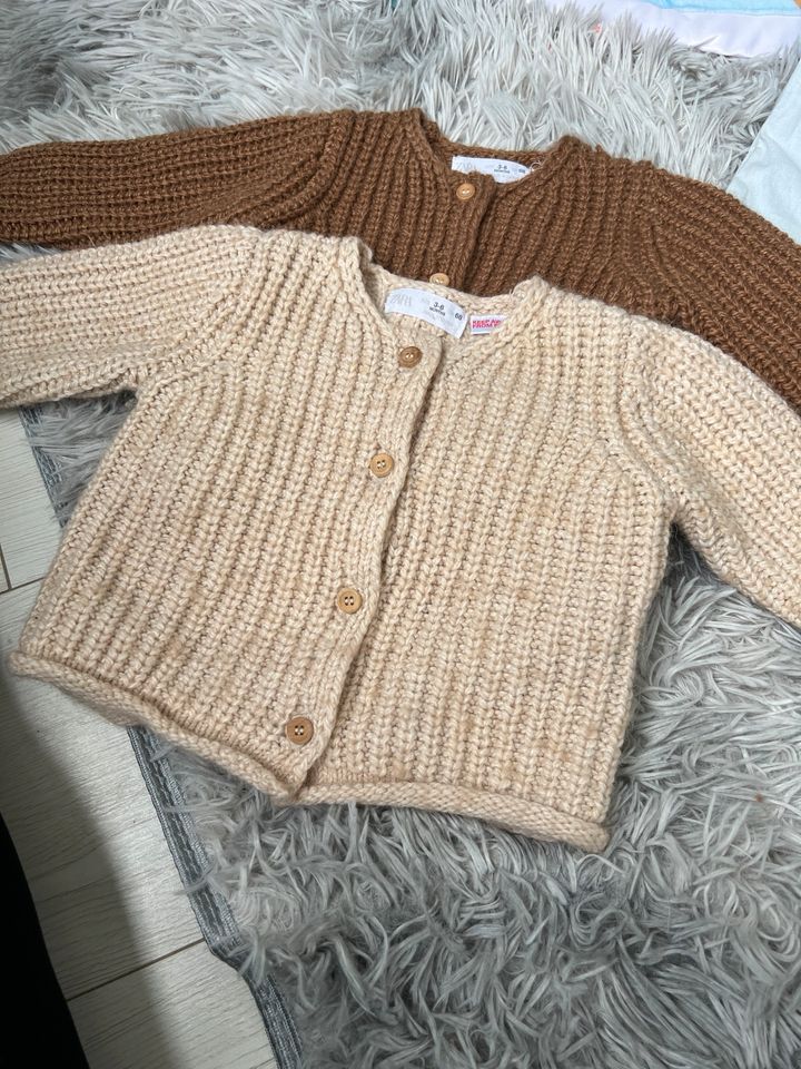 Strickjacken Beige/ braun Zara Größe 68 in Reichenbach an der Fils