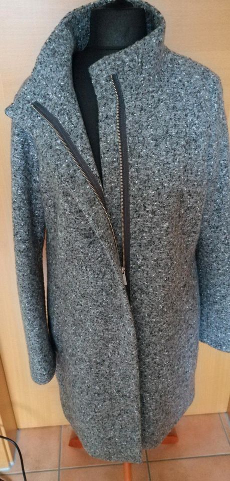 Neu!! s.Oliver, Mantel/Jacke, grau meliert, Gr. 40 in Tettnang