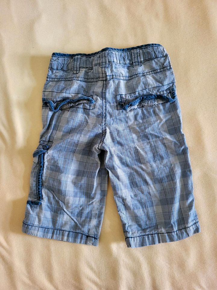 Topolino Shorts kurze Hose blau beige 110 in Berlin