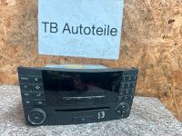 Mercedes W211 Headunit Radio CD A2118702889 Nordrhein-Westfalen - Bottrop Vorschau