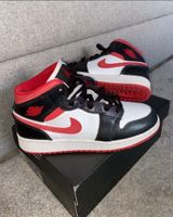 NIKE AIR JORDAN 1 RETRO MID GS WHITE GYM RED BLACK GR.  38,5 Wandsbek - Hamburg Rahlstedt Vorschau