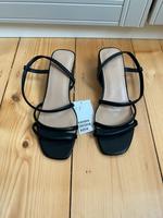 H&M Riemchen Sandalen mit Absatz Hannover - Südstadt-Bult Vorschau