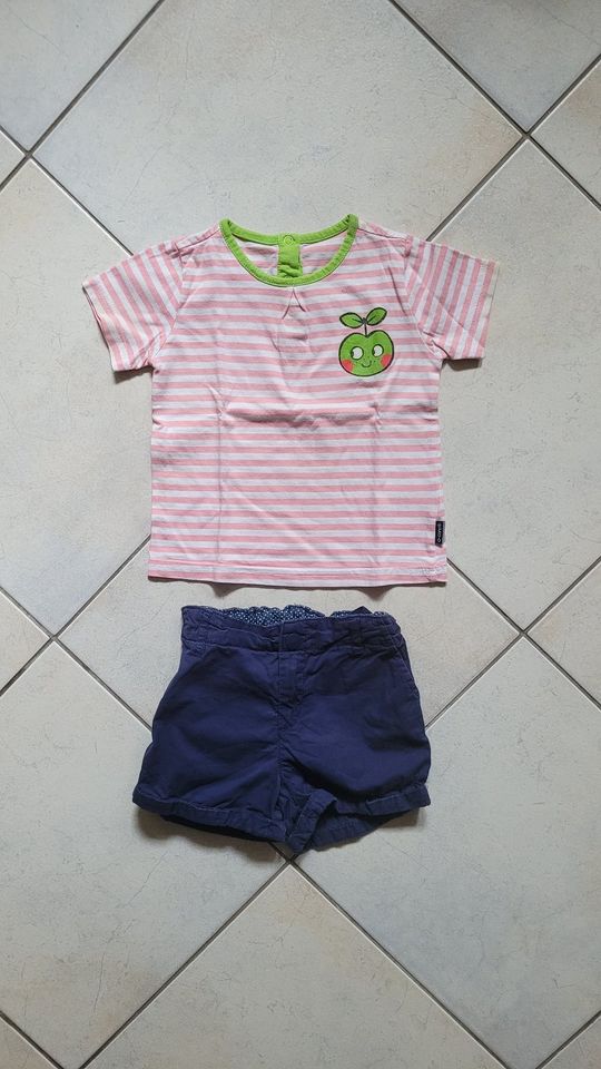 H&M Shorts & Gratisshirt Jako-O Apfel, Gr. 86/92 in Berlin