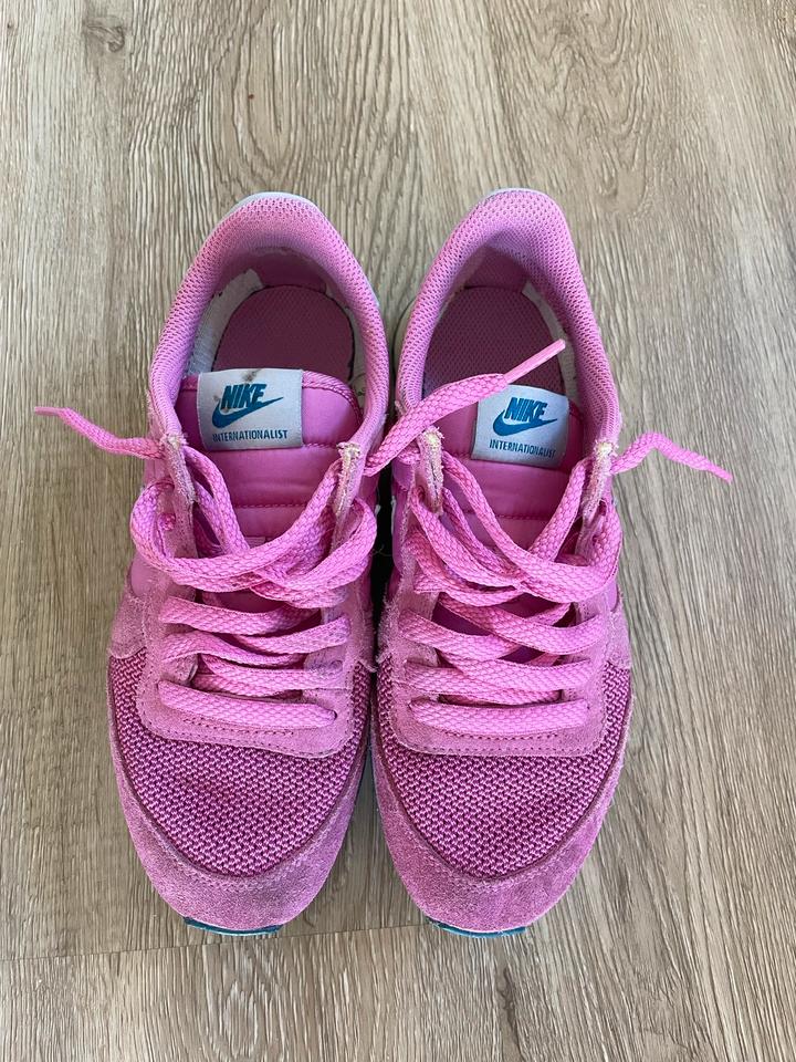 Nike internationalist damen beige rosa sale
