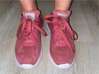 Slazenger Turnschuhe Sportschuhe 40 wNEU Thüringen - Eisenach Vorschau