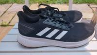 Adidas Schuhe Gr. 9 Berlin - Steglitz Vorschau