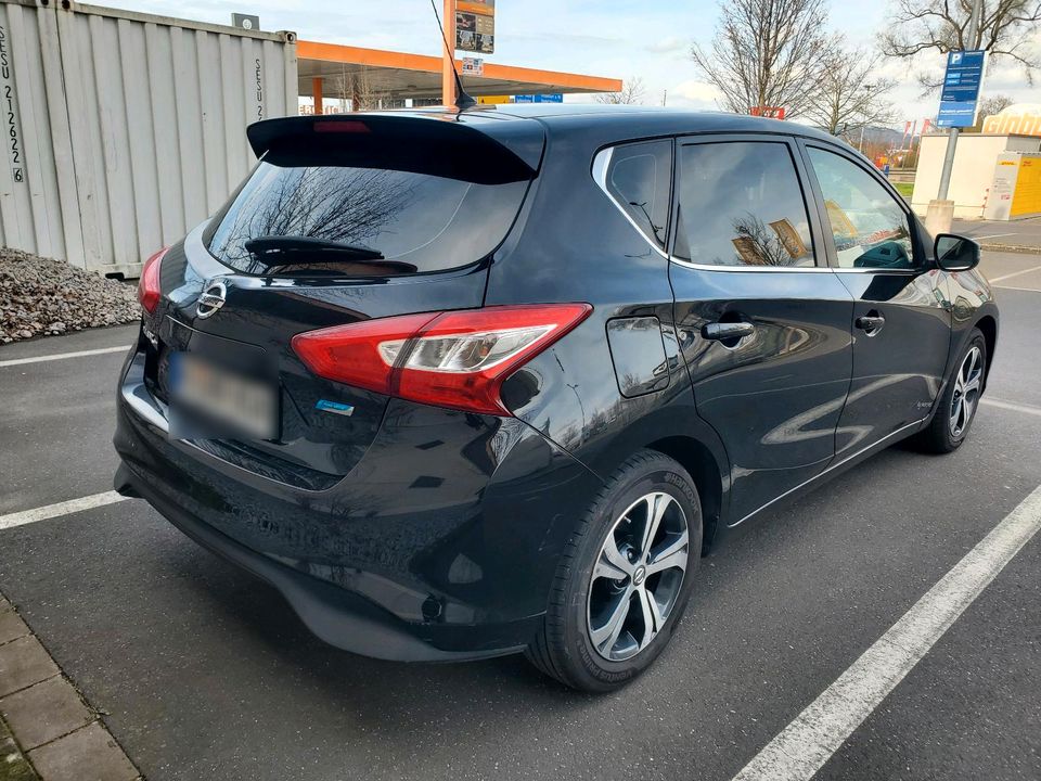 Nissan Pulsar 1.5dci KeylessGo Navi Kamera Sitzheizung, in Koblenz