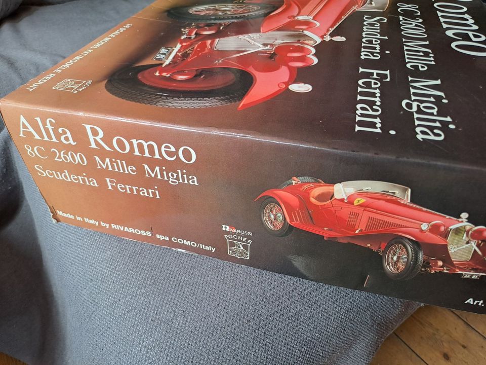 Alfa Romeo 8C  2600 Mille  MIGLIA SCUDERIA Ferrari Modell in Knüllwald