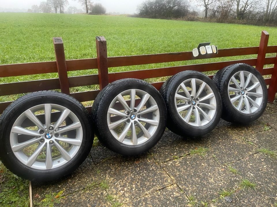 BMW Alu Felgen mit Winterreifen in Hamburg