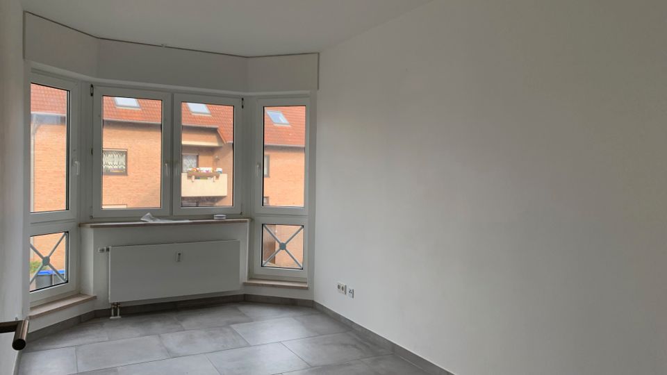 Anfragestopp - Schöne 3-Zimmer Wohnung mit Balkon zu sofort frei in Schloß Holte-Stukenbrock