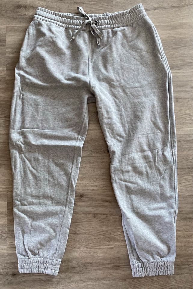 Burberry Jogginghose in L in Grau in Nagold