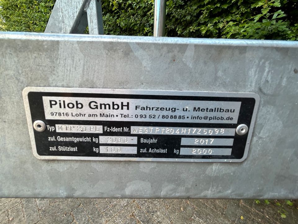 Bootstrailer Pilob 2000 kg für Welle und Z-Antrieb neuwertig in Kalkar