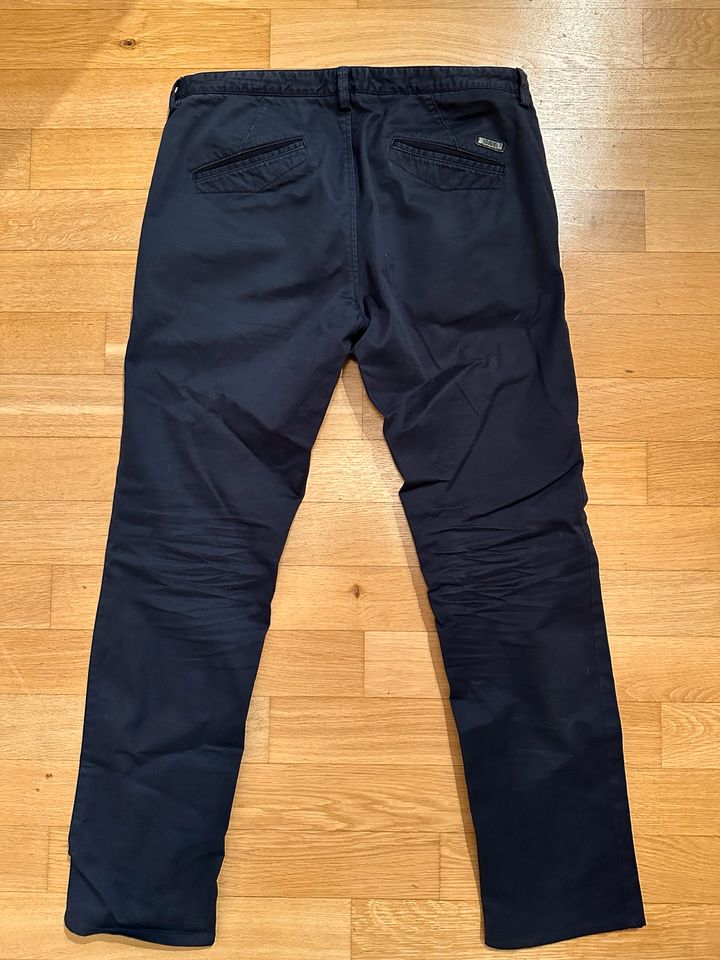 Hugo Boss Chino, dunkelblau, Herren, Größe 50 in Berlin