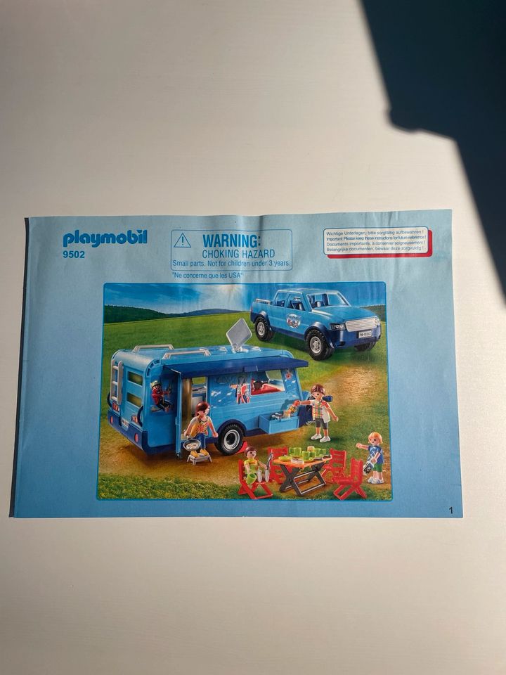 Playmobil Pick Up & Wohnwagen 9502 in Husum
