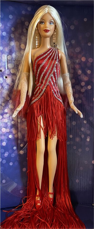 Sammler Barbie Diva Collection: Red Hot in Penzing