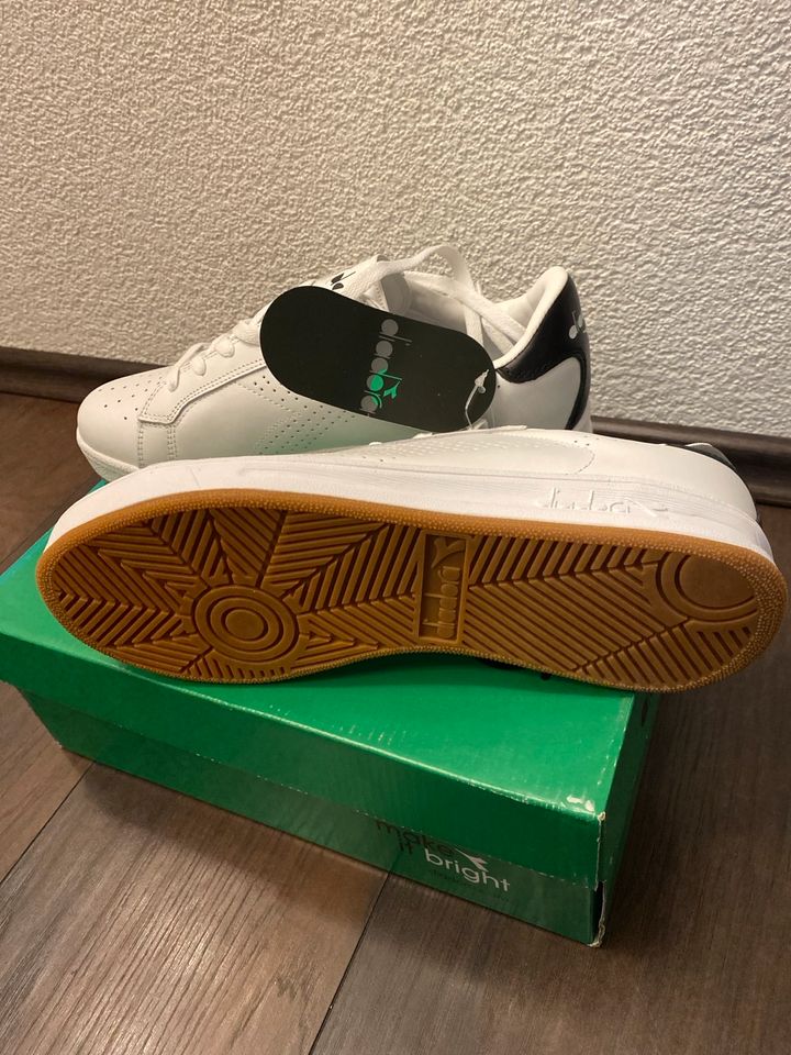 Herren Sneaker von diadora neu in Saarbrücken