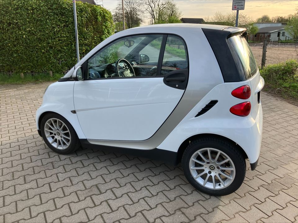 Modell Smart FORTWO II Coupe 451 in Ratingen