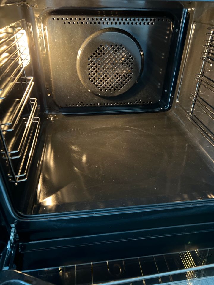 Backofen schwarz einbaubackofen amica steamclean cooldoor touch in Massenbachhausen