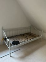 2 Betten  in der Farbe weiß Bremen - Huchting Vorschau