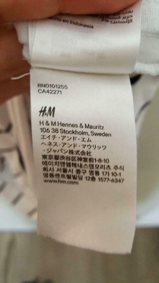 Umstandsshirt langarm von H&M in Weinböhla