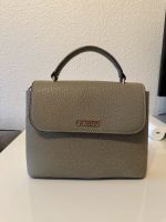 Guess Tasche grün Khaki Nordrhein-Westfalen - Krefeld Vorschau