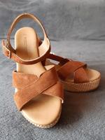Sandalen Leder Keilsandalette Hessen - Erbach Vorschau